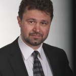 д-р Светослав Стефанов